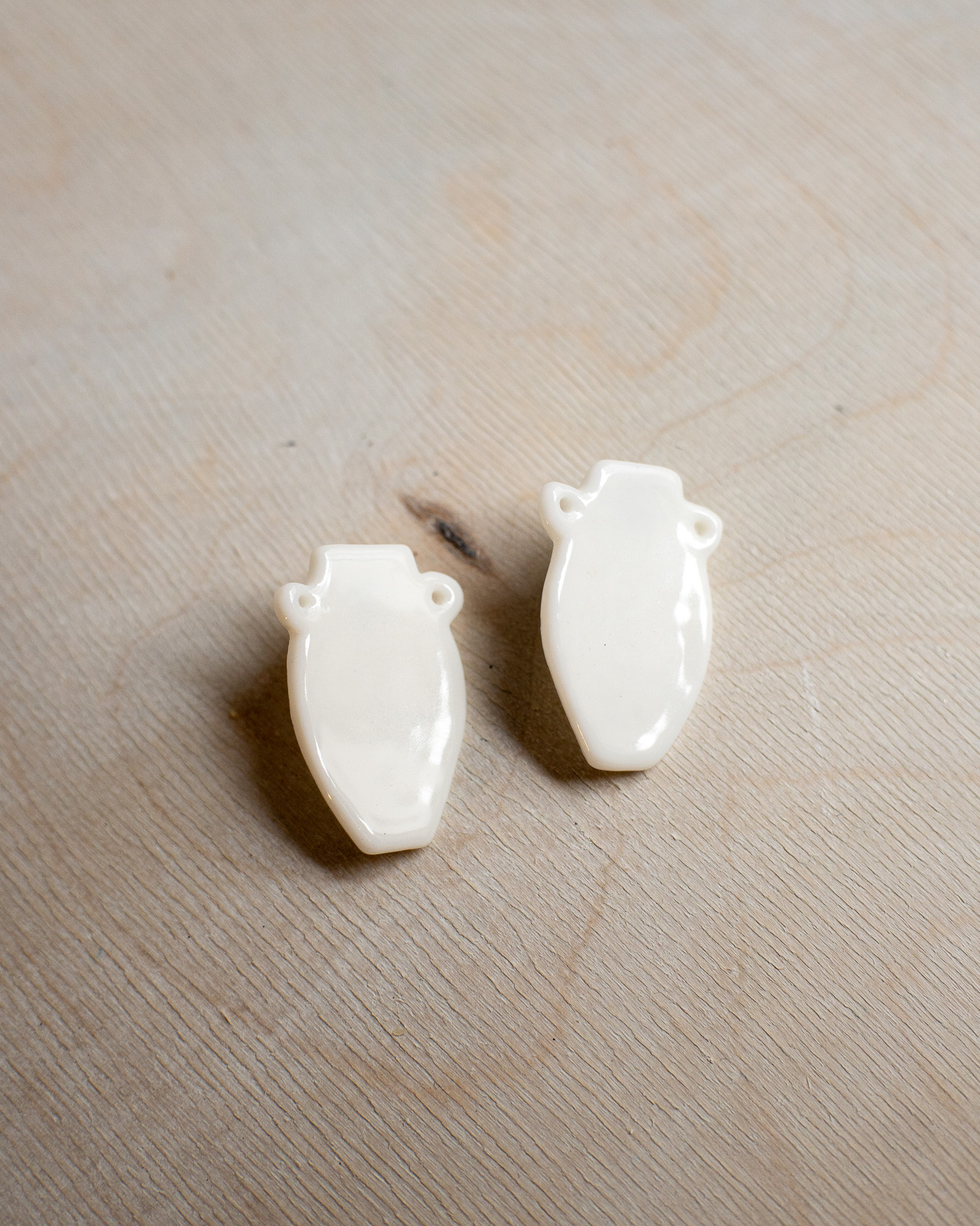 Kolczyki sztyfty Amfory