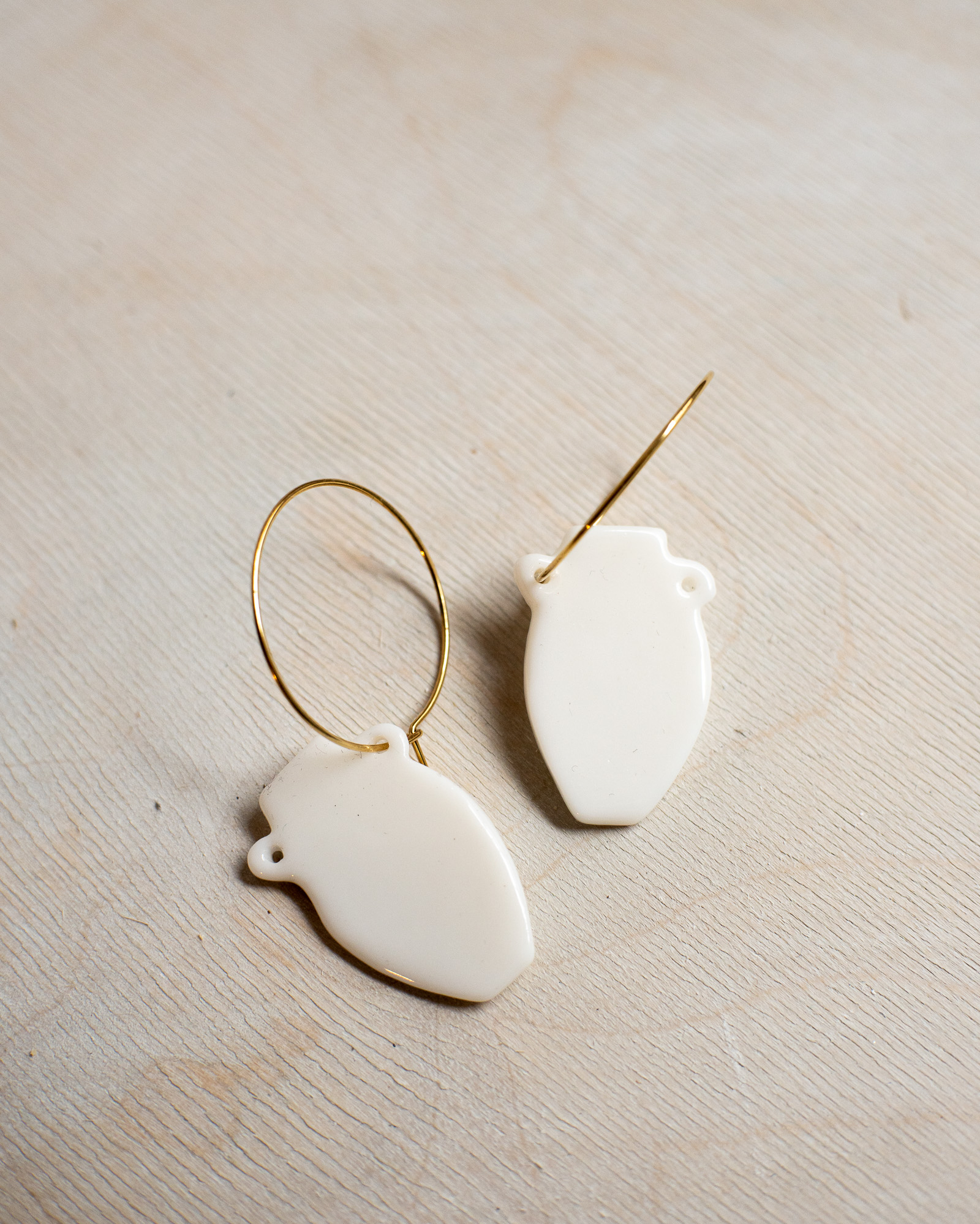 Kolczyki wiszące Amfory - obrazek 3