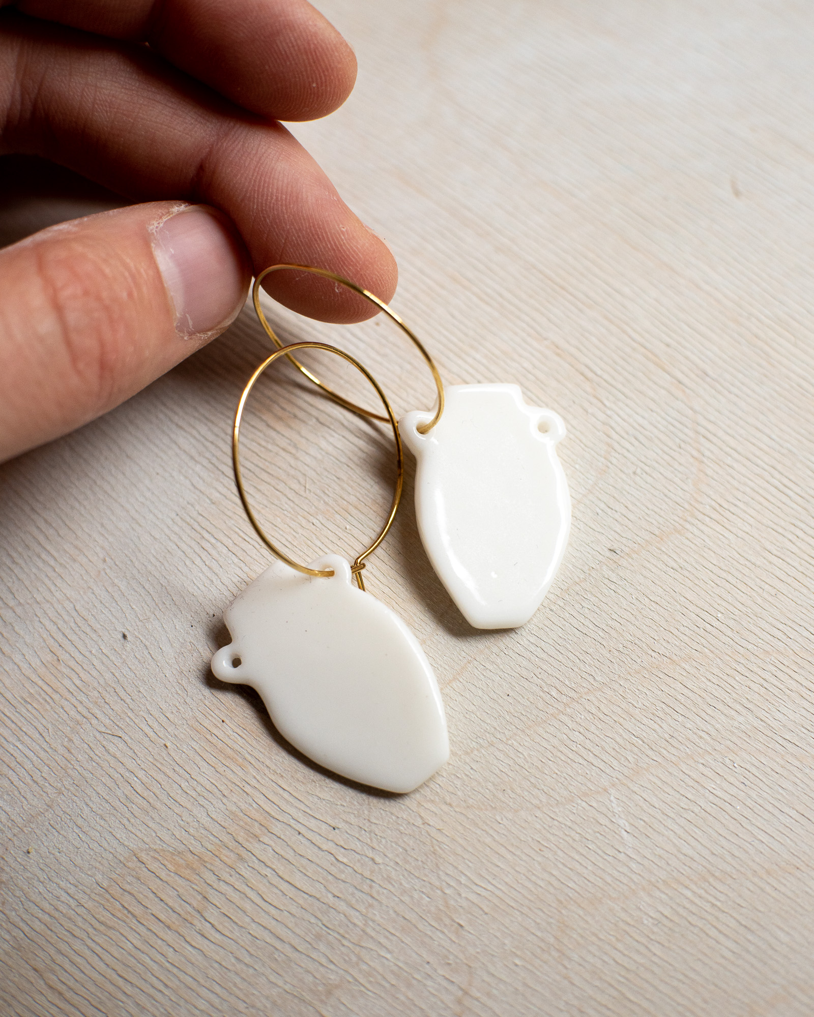 Kolczyki wiszące Amfory - obrazek 2