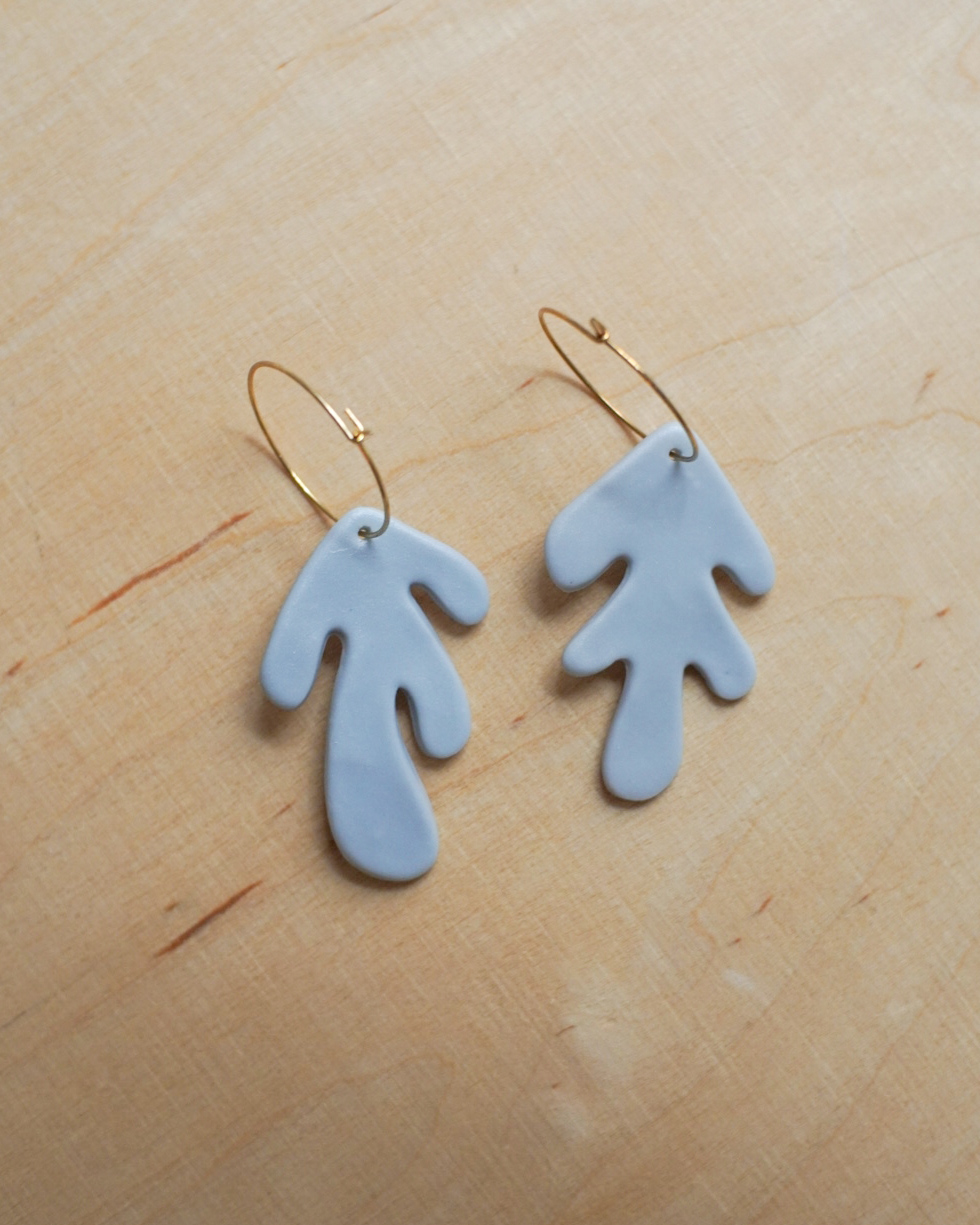 Kolczyki wodorosty, gołębi błękit