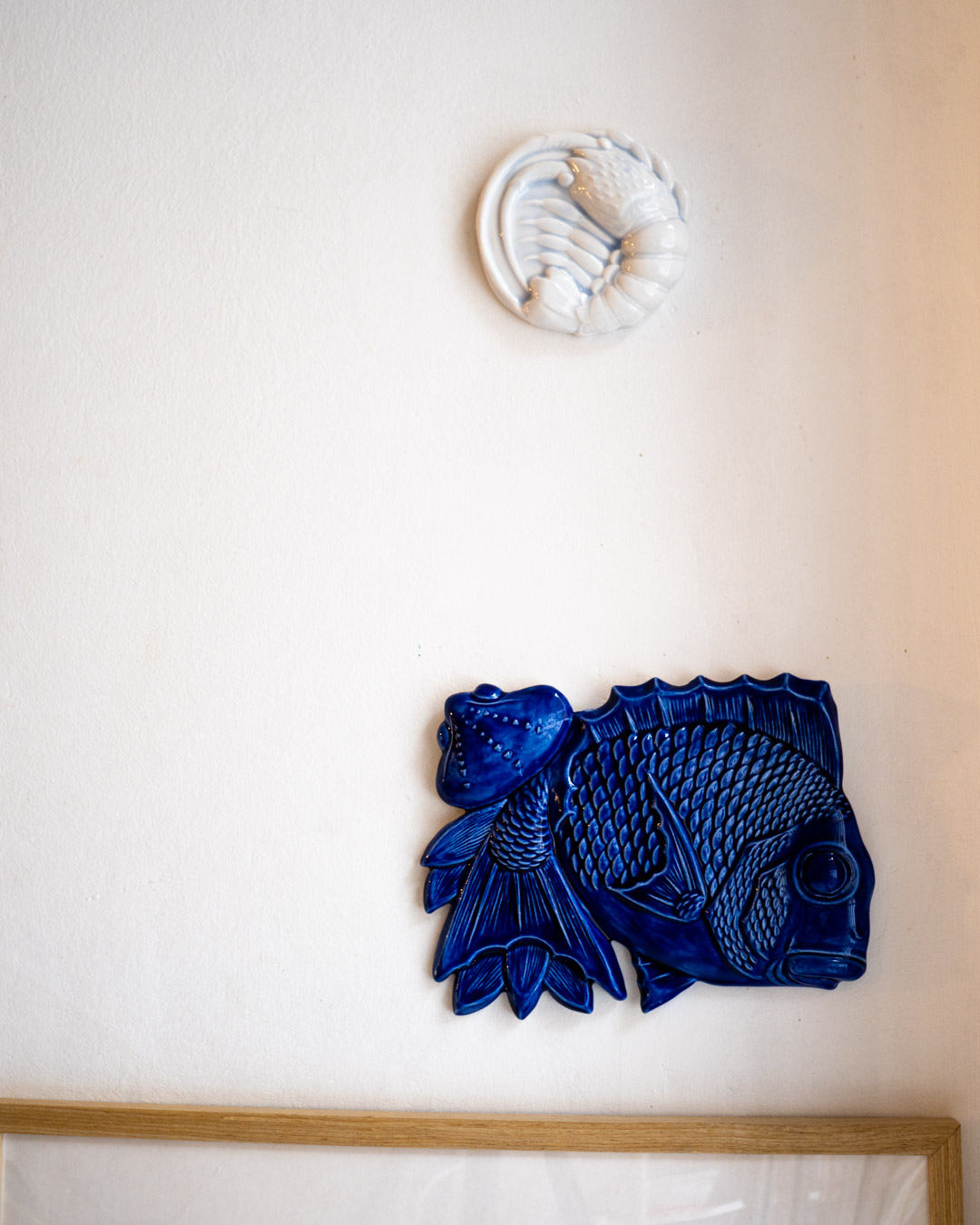 wall sculpture TAI fish with a shell and bamboo, celadon green (Kopia) - obrazek 9