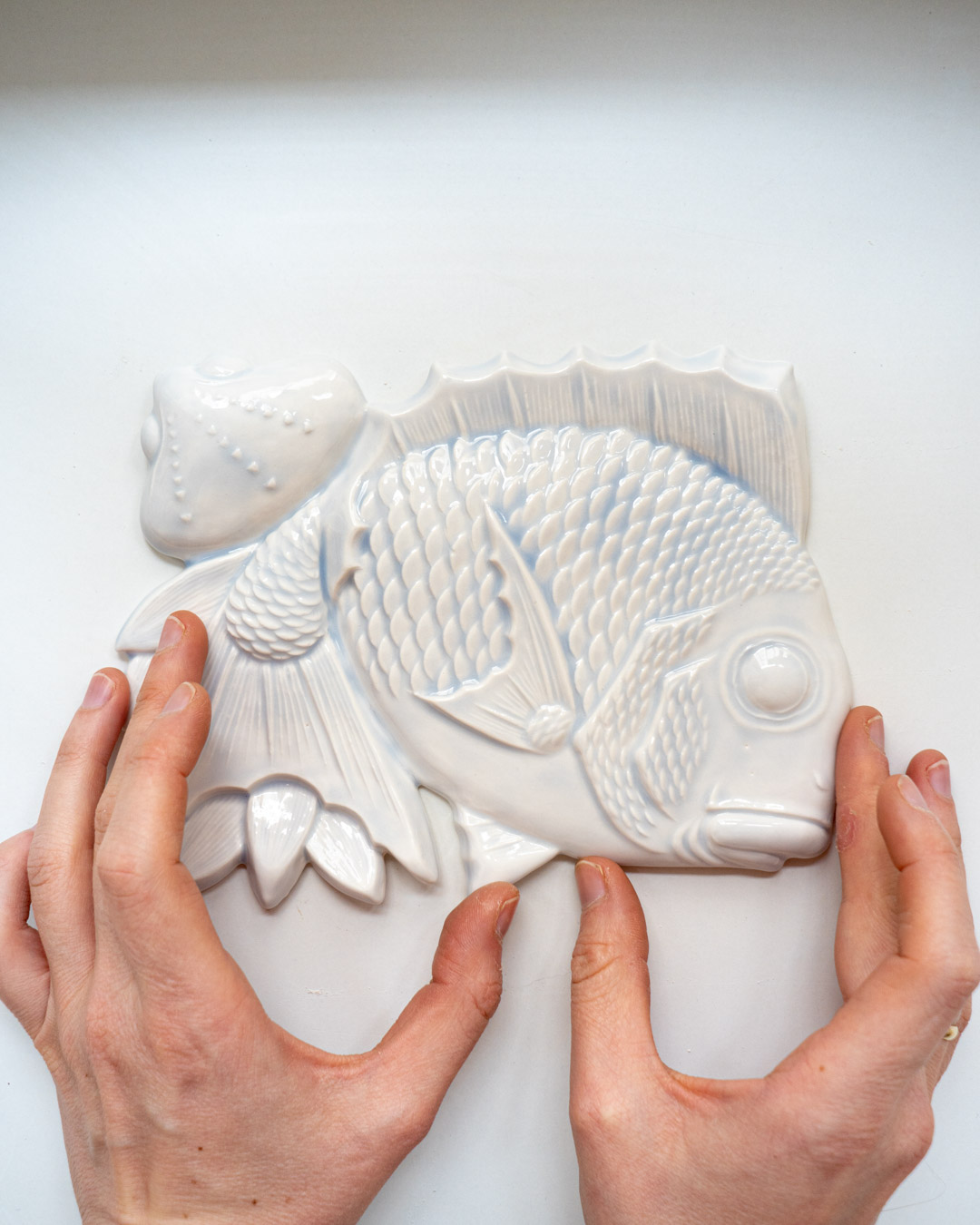 wall sculpture TAI fish with a shell and bamboo, celadon green (Kopia) (Kopia)