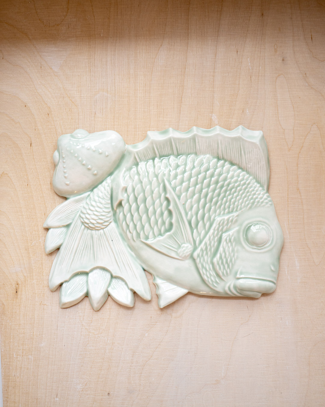 ryba na ścianę TAI z muszlą i liśćmi bambusa, celadonowa zieleń - PREORDER - obrazek 7