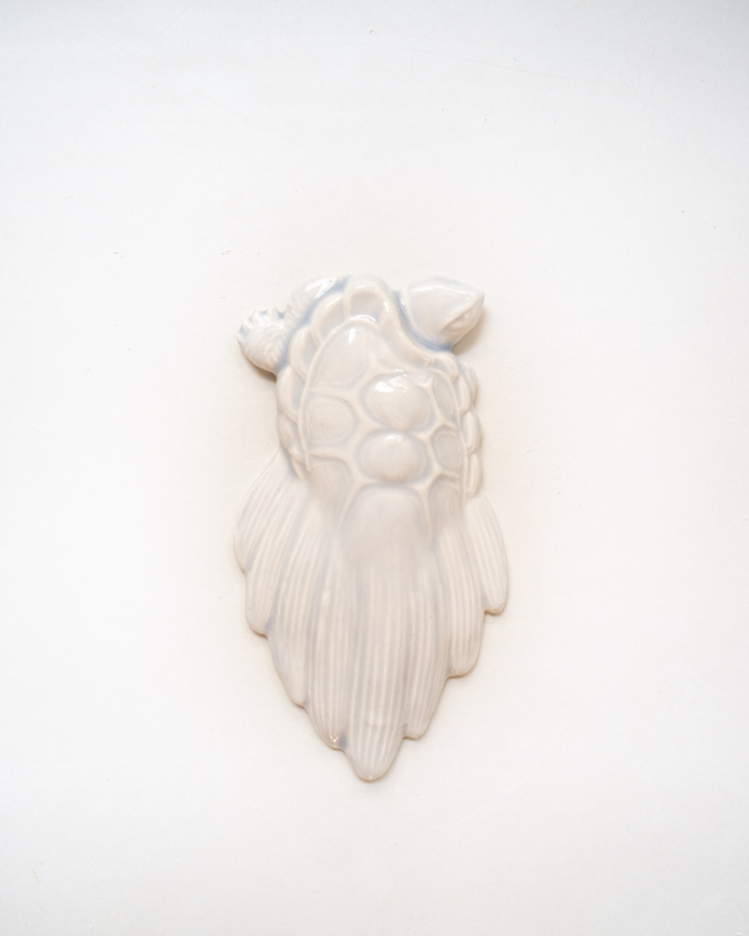 porcelain wall sculpture Turtle MINOGAME, cobalt blue (Kopia) - obrazek 3